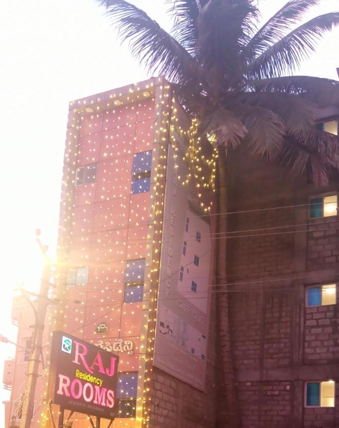 Raj Residency Hotel Maiçor Exterior foto